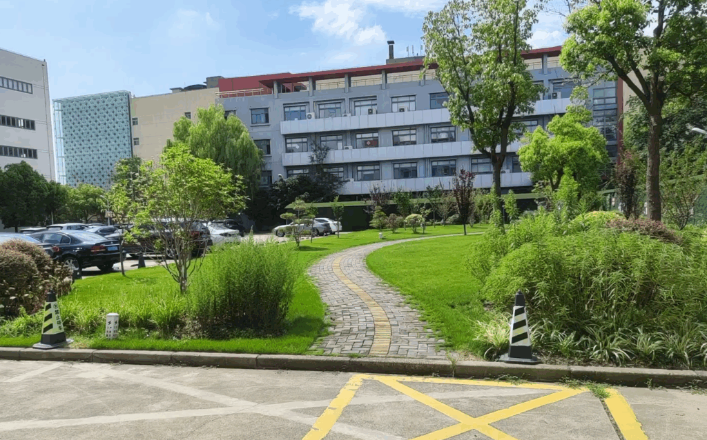 上海新华传媒园区